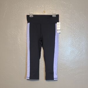 Ideology Black and Purple Womens Capri Leggings NWT Medium Colorblock
